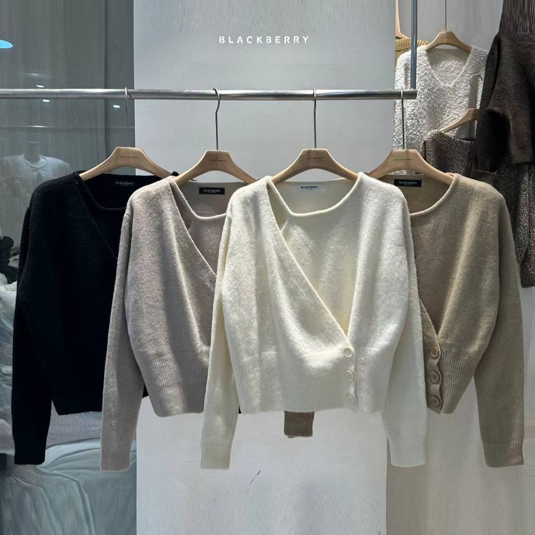 BLACKBERRY東大門㊣直郵女士新品真品人氣25秋冬職業針織衫BLACKBERRY針織衫圖色2左二色