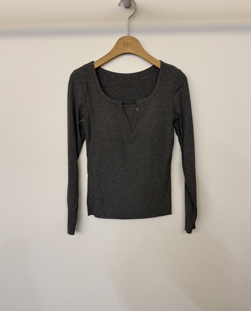 TWENTY FOUR SEVEN24-7韓國直郵㊣女士新款休閑人氣長袖T恤TEWNTY FOUR SEVEN24-7長袖T恤圖色3灰色