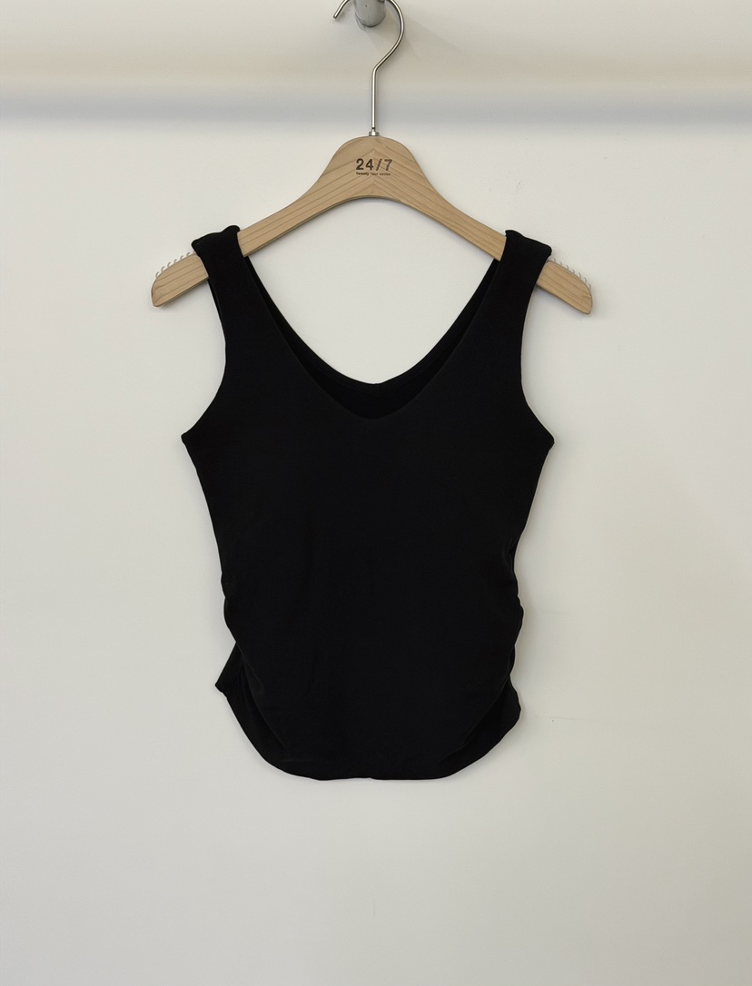 TWENTY FOUR SEVEN24-7東大門㊣實拍女士新款人氣吊帶背心V領褶皺TEWNTY FOUR SEVEN24-7吊帶/背心圖色5黑色