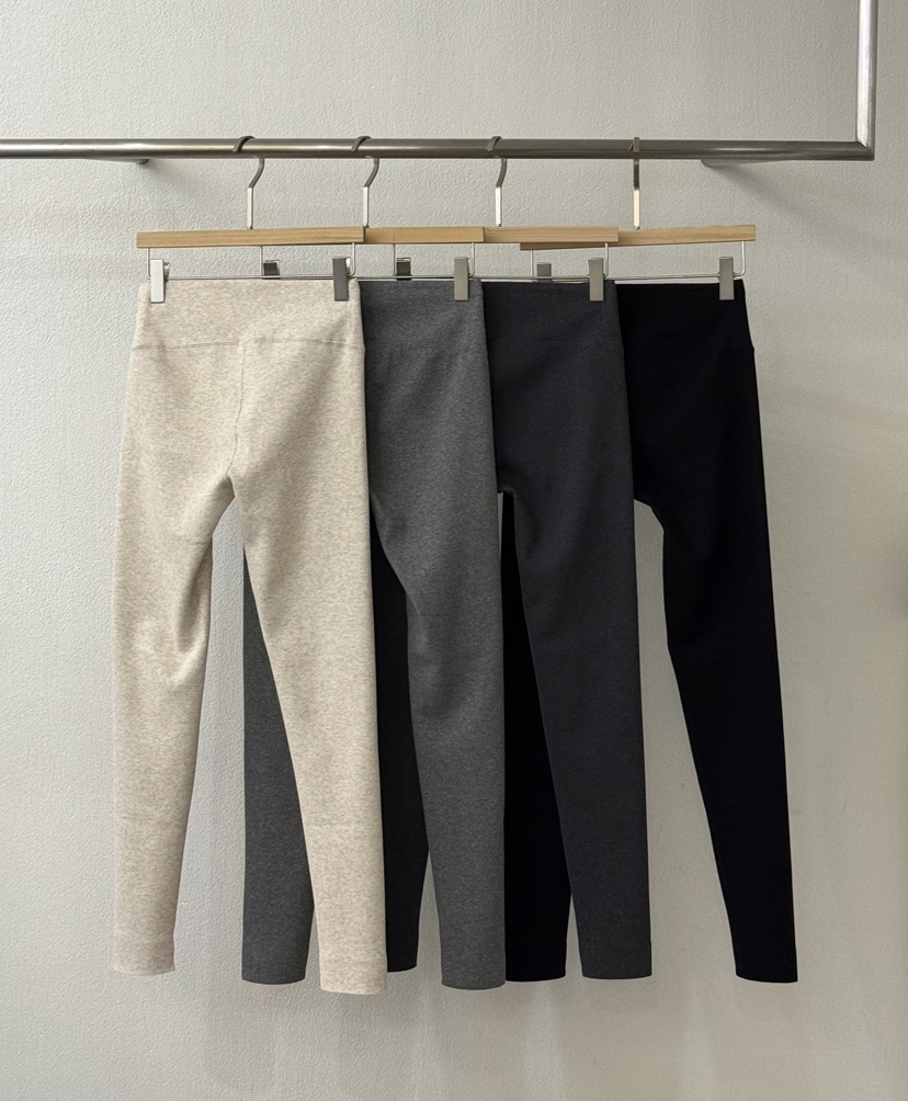 TWENTY FOUR SEVEN24-7東大門㊣代購女裝新品推薦打底褲鯊魚褲緊身褲TEWNTY FOUR SEVEN24-7打底褲/鯊魚褲