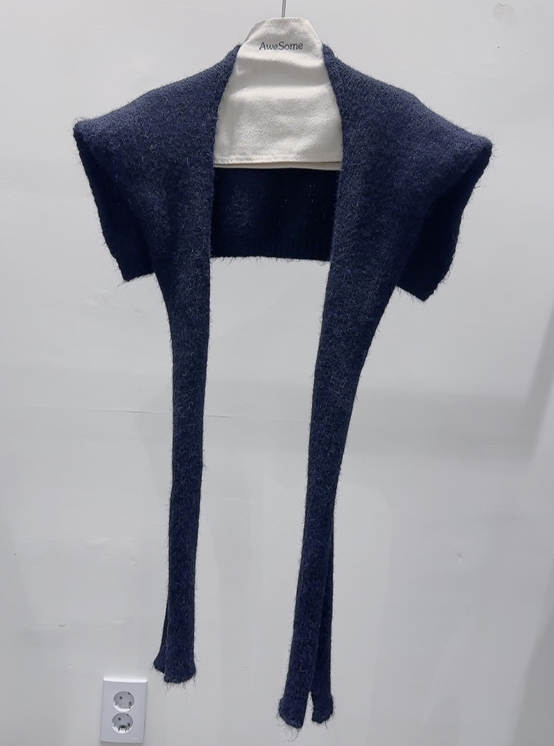 AWESOME-P東大門㊣直郵女士新款25秋冬套裝含圍巾兩件套披肩AWESOME-P套裝