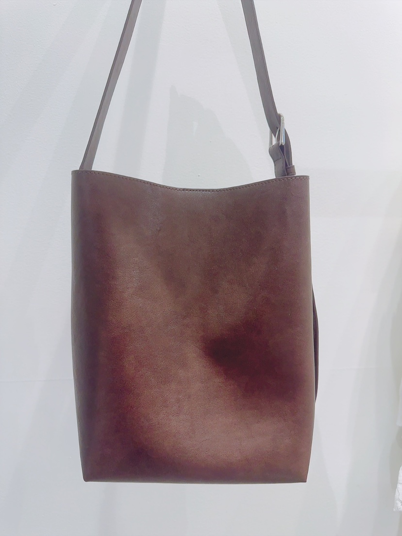 AWESOME-P東大門㊣代購女裝新款時尚人氣真品單肩斜跨包麂皮AWESOME-P單肩/斜跨包