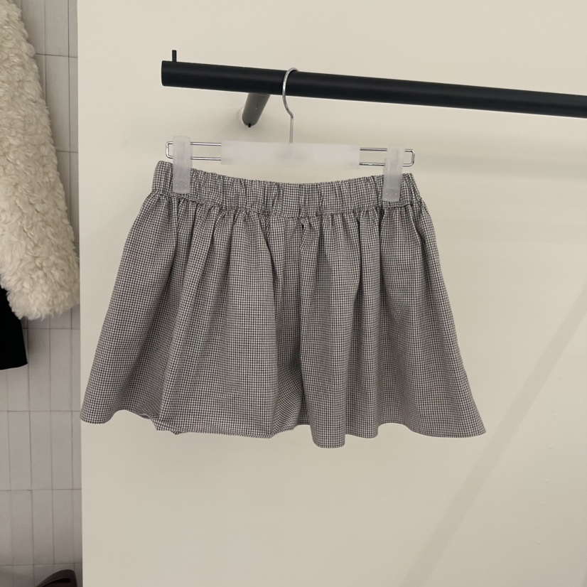 LOW MOMENT東大門㊣直郵女士新品人氣職業推薦熱賣休閑短裙LOW MOMENT短裙