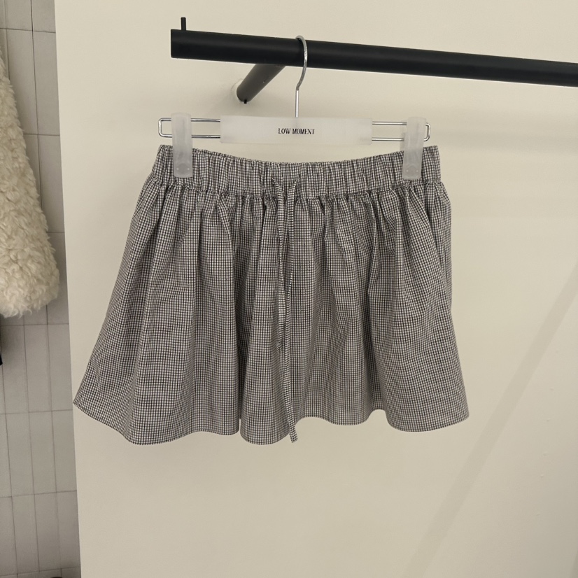 LOW MOMENT東大門㊣直郵女士新品人氣職業推薦熱賣休閑短裙LOW MOMENT短裙圖色2