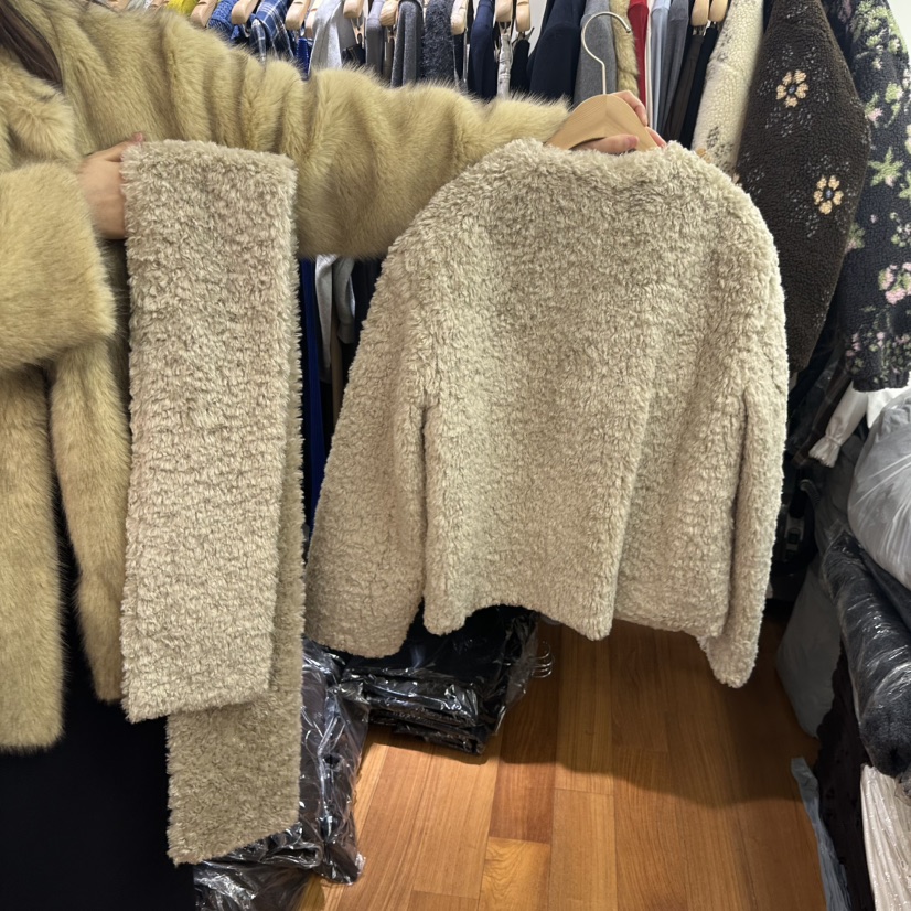 NAVE東大門㊣直郵女士新款熱賣職業人氣時尚推薦夾克含圍巾NAVE夾克