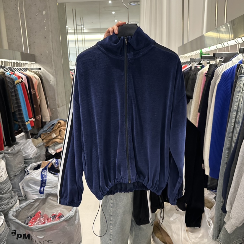 ARTE STUDIO東大門㊣直郵女裝新品熱賣休閑夾克天鵝絨拉鏈ARTE STUDIO夾克圖色1