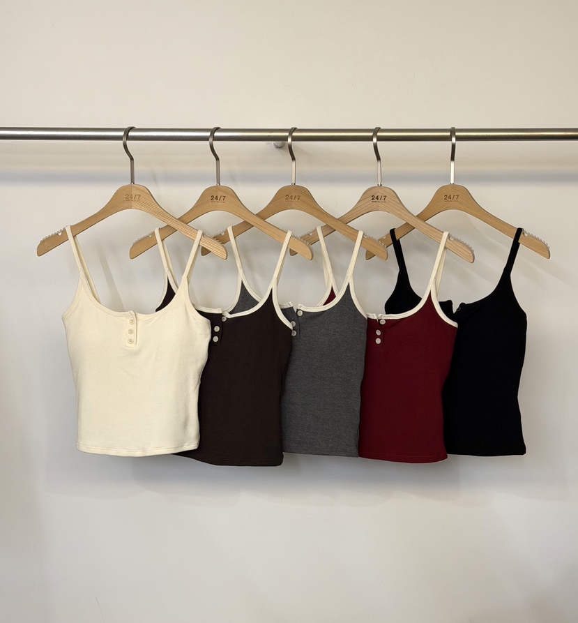 TWENTY FOUR SEVEN24-7韓國代購㊣女裝新品推薦吊帶背心海軍紐扣TEWNTY FOUR SEVEN24-7吊帶/背心