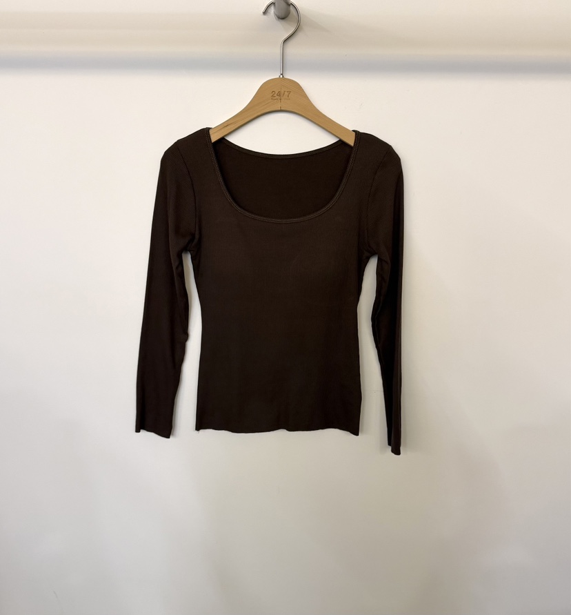 TWENTY FOUR SEVEN24-7韓國代購㊣女士新品推薦熱賣長袖T恤TEWNTY FOUR SEVEN24-7長袖T恤圖色3棕色