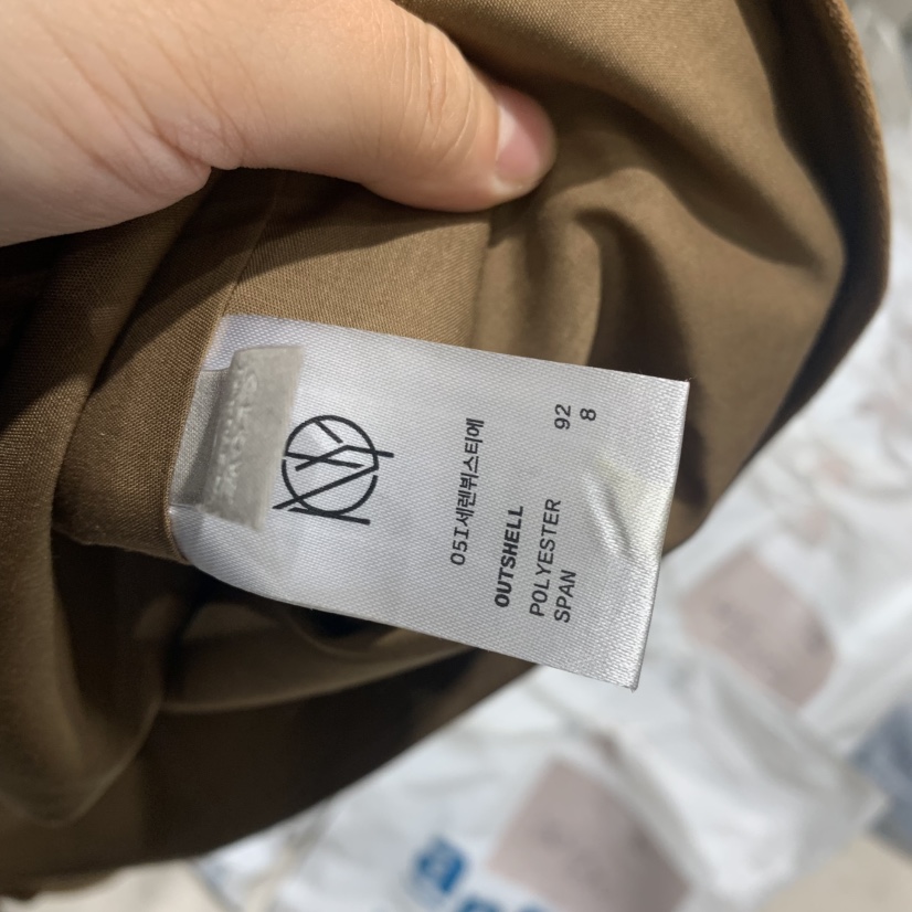 GLOW AND NYMPH東大門㊣代購女裝新品時尚人氣25秋冬吊帶背心GLOW AND NYMPH吊帶/背心