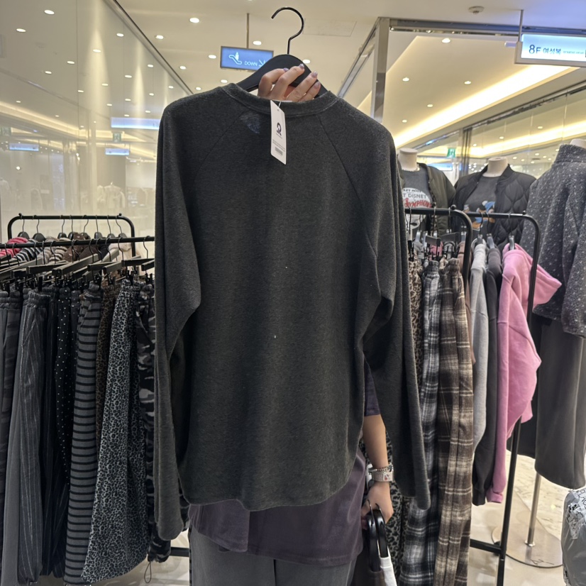 CREDITO東大門㊣實拍女裝新品25秋冬休閑人氣熱賣職業長袖T恤CREDITO長袖T恤