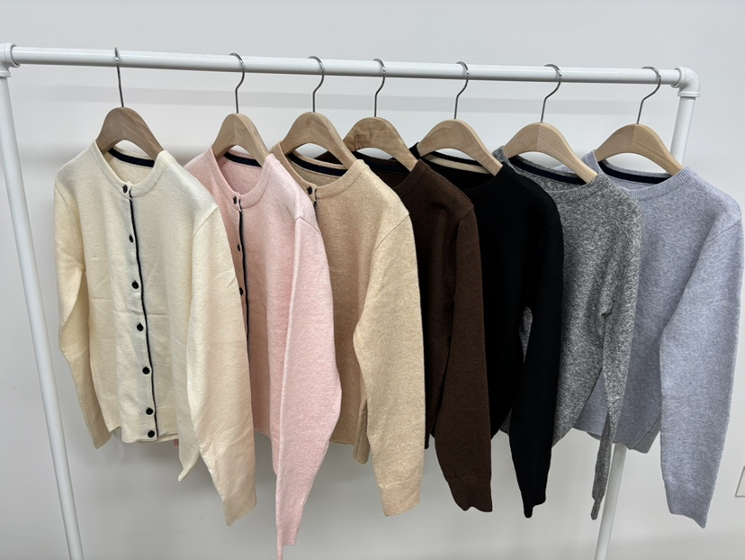 AWESOME-L東大門㊣代購女士新款職業熱賣針織衫羊毛衫雙層AWESOME-L針織衫