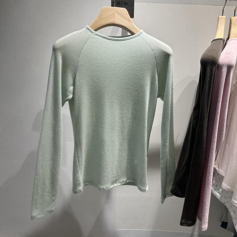 ROOM K-P東大門㊣實拍女士新款人氣職業25秋冬長袖T恤柔軟ROOM K長袖T恤圖色3