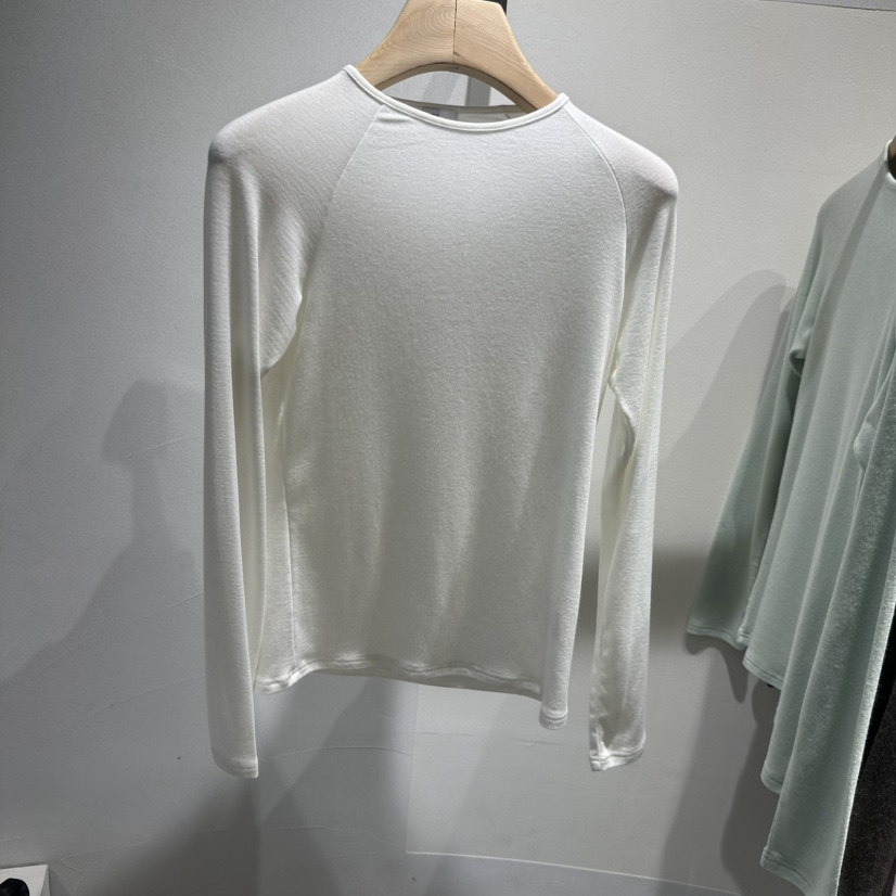 ROOM K-P東大門㊣實拍女士新款人氣職業25秋冬長袖T恤柔軟ROOM K長袖T恤圖色4