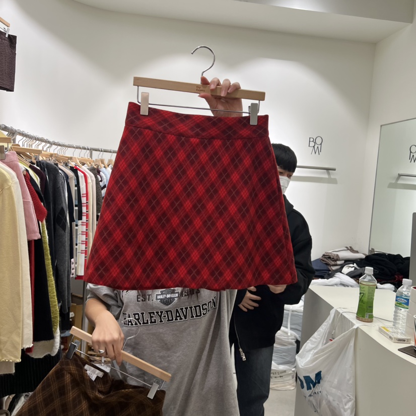 BY BOMI東大門㊣直郵女士新品25秋冬時尚休閑推薦人氣短裙BY BOMI短裙圖色3