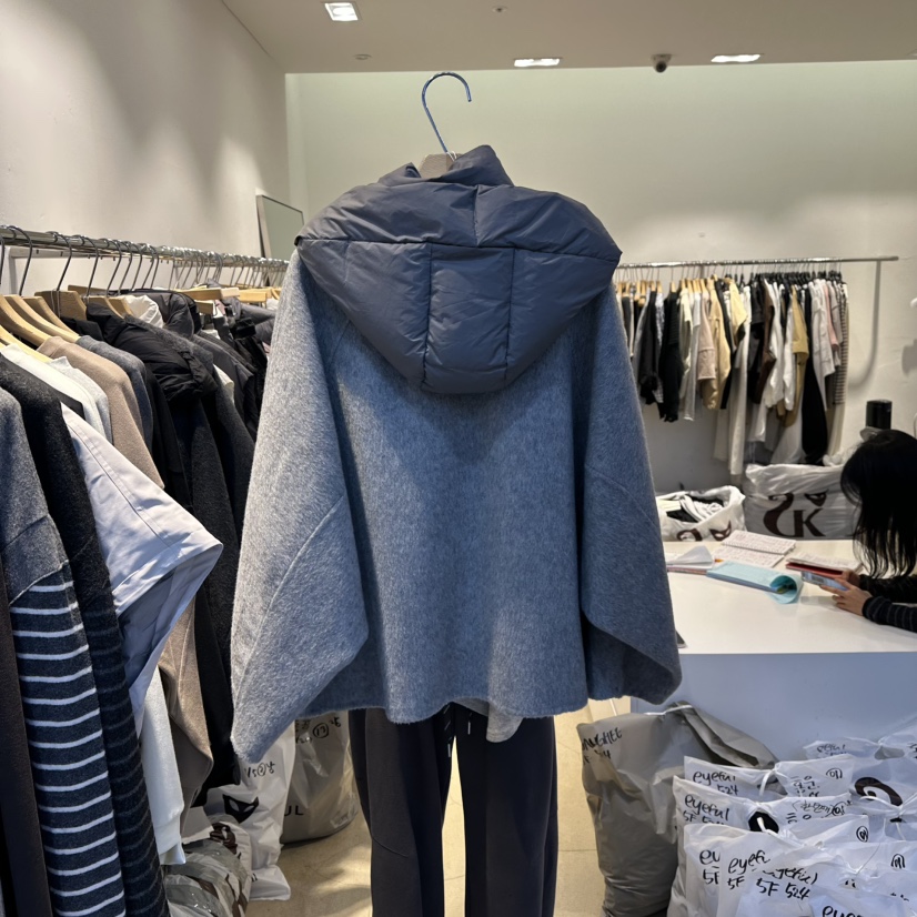 EYEFUL-Q東大門㊣直郵女士新品人氣職業推薦夾克羊駝毛兜帽eyeful夾克