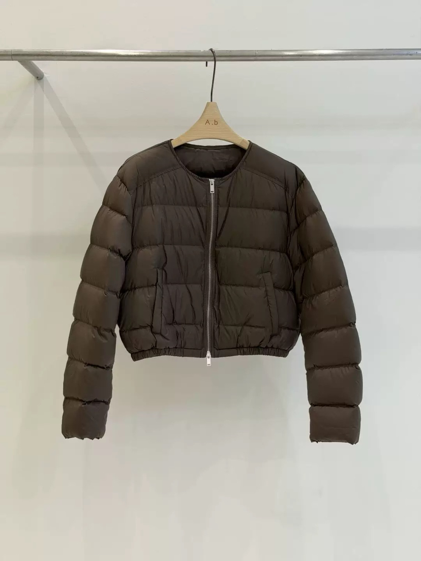 AUTUMN BEIGE-Q東大門㊣直郵女裝新款時尚短款羽絨服填充鴨絨A.b/AUTUMN BEIGE短款羽絨服圖色2