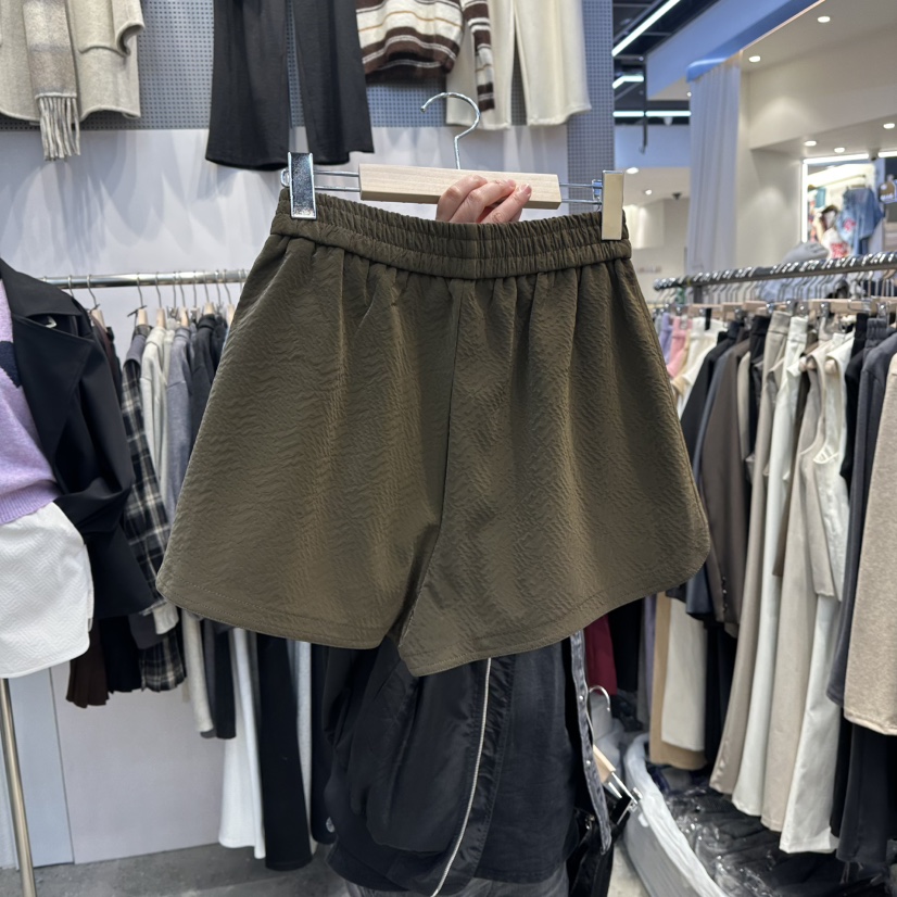 BLOOM東大門㊣實拍女裝新款推薦時尚熱賣25秋冬人氣短褲皮革BLOOM-Q短褲