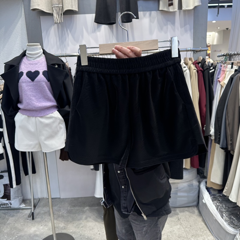 BLOOM東大門㊣實拍女裝新款推薦時尚熱賣25秋冬人氣短褲皮革BLOOM-Q短褲圖色3
