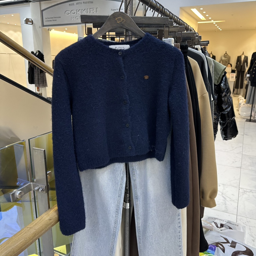 A2/D2東大門㊣直郵女士新品人氣職業推薦時尚熱賣針織衫開衫A2/D2針織衫圖色2