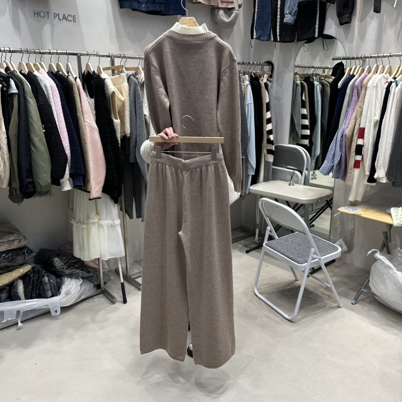 HOT PLACE東大門㊣直郵女士新款熱賣25秋冬套裝兩件套套裝HOT PLACE/DREAM GIRIS套裝