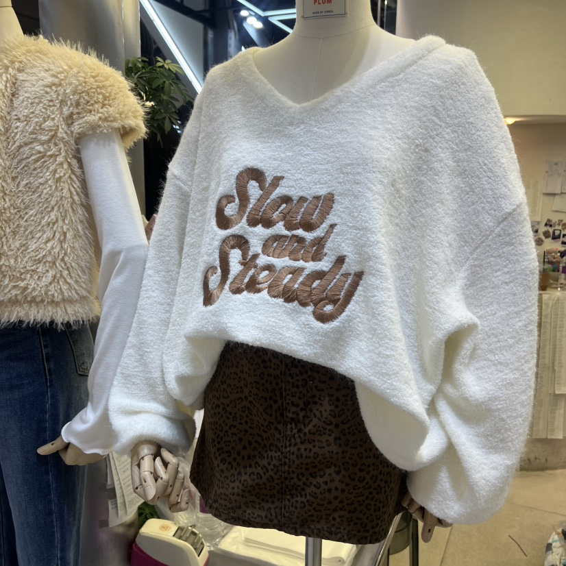 PLUM-q韓國直郵㊣女士新品人氣25秋冬推薦休閑職業長袖T恤V領PLUM長袖T恤圖色3