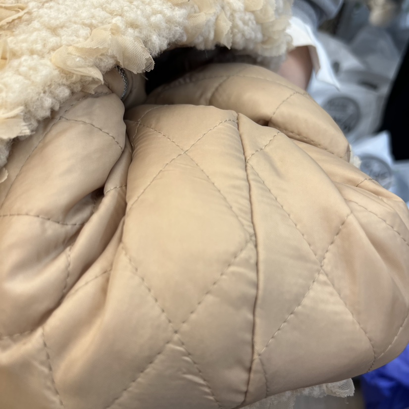 BEEN-A東大門㊣實拍女裝新品人氣25秋冬熱賣短款大衣荷葉邊BEEN-A短款大衣