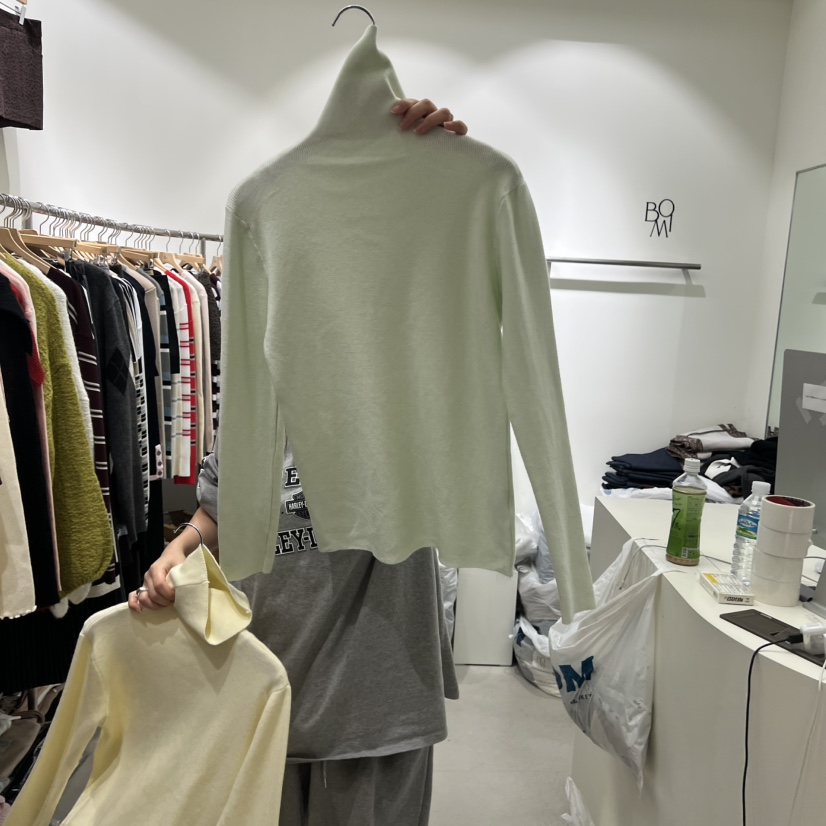 BY BOMI東大門㊣直郵女裝新款25秋冬時尚職業長袖T恤不含項鏈BY BOMI長袖T恤圖色5