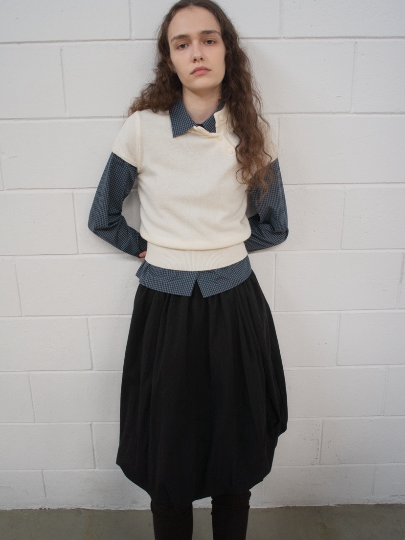 CCW韓國代購㊣女士新品25秋冬休閑熱賣人氣推薦半身裙中短裙CCW--NYUNYU半身裙/中短裙