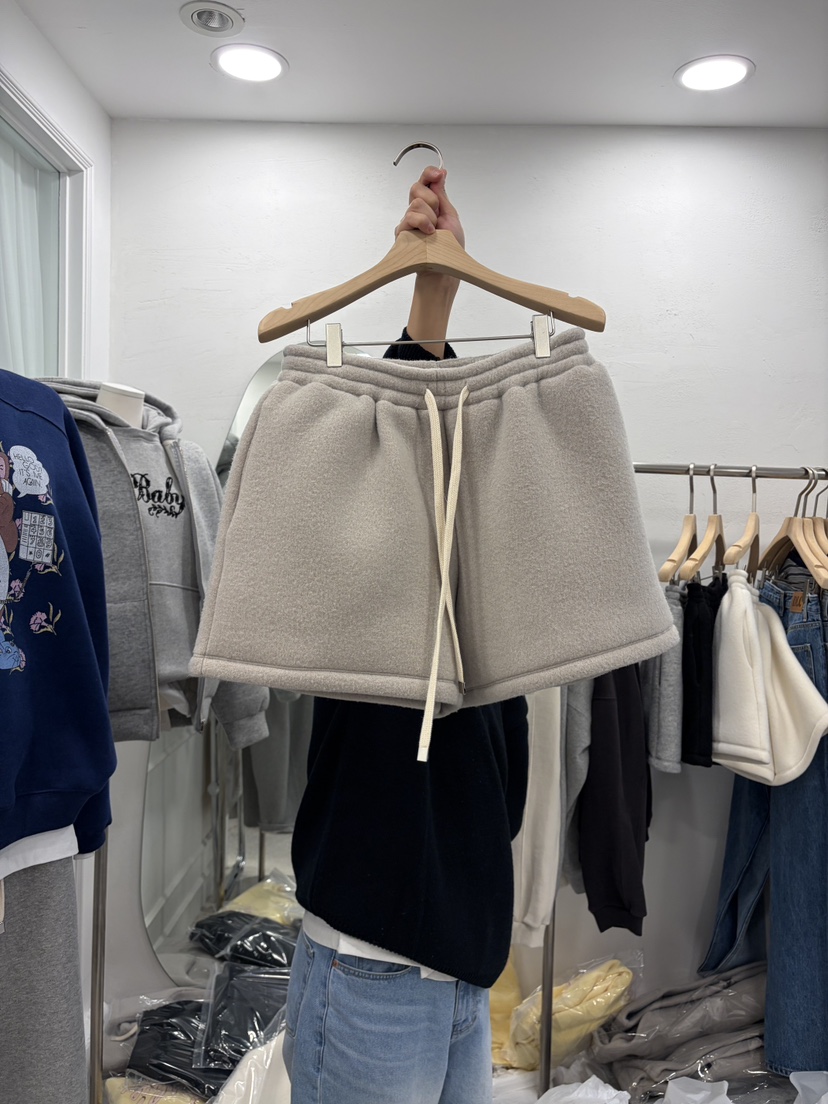 DELICATE東大門㊣直郵女裝新款25秋冬職業時尚推薦人氣短褲DELICATE短褲圖色2