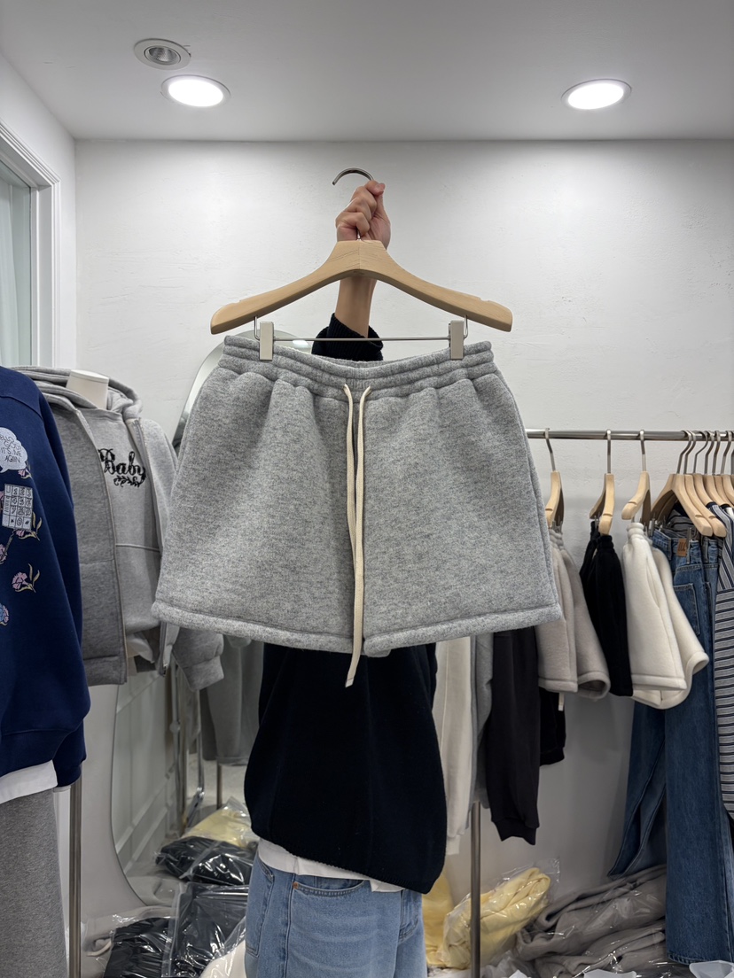 DELICATE東大門㊣直郵女裝新款25秋冬職業時尚推薦人氣短褲DELICATE短褲圖色3