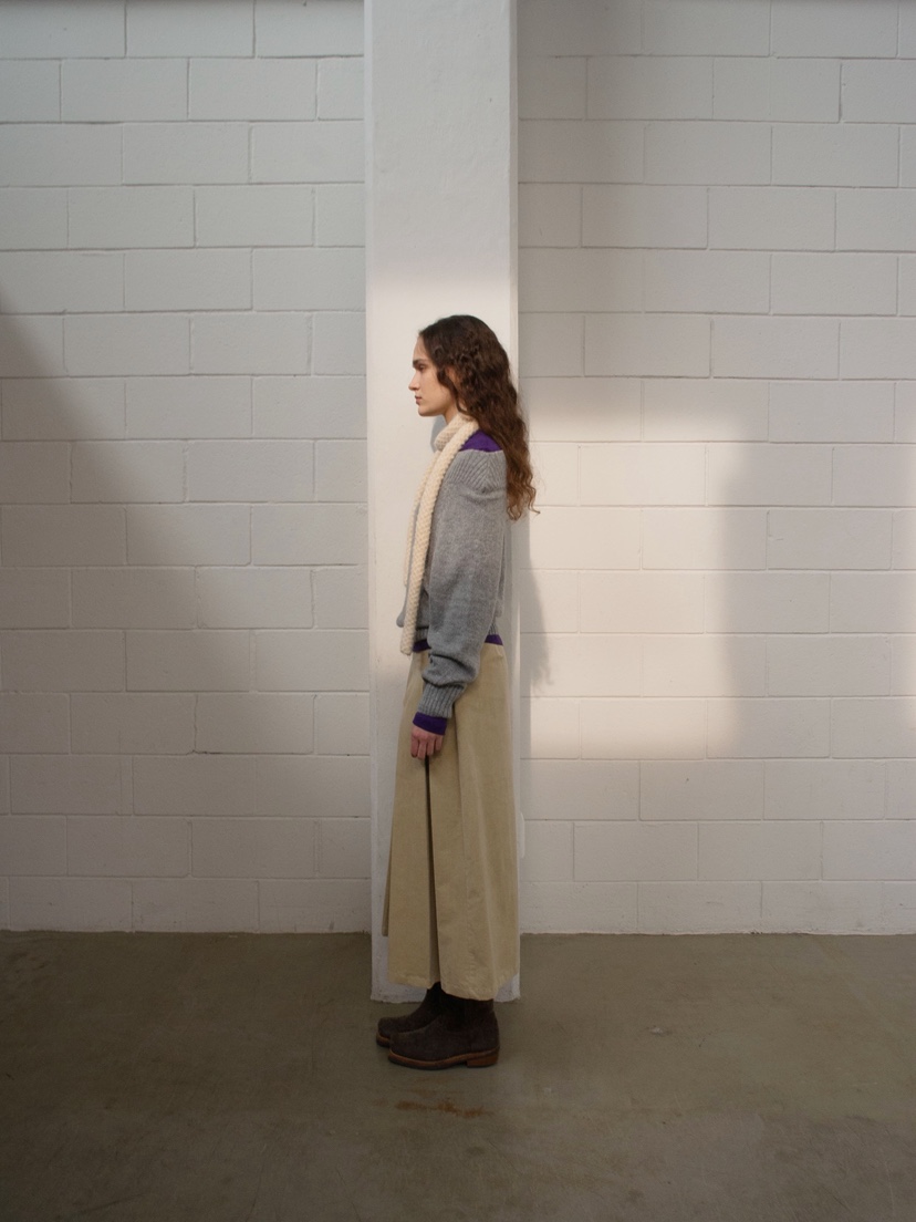 CCW韓國直郵㊣女裝新款人氣熱賣25秋冬時尚職業推薦休閑長裙CCW--NYUNYU長裙