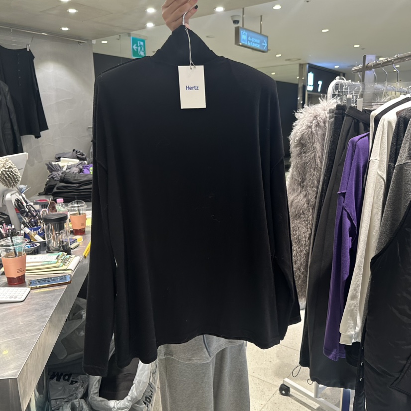 HERTZ-P韓國代購㊣女士新款推薦職業25秋冬時尚熱賣長袖T恤HERTZ-P長袖T恤