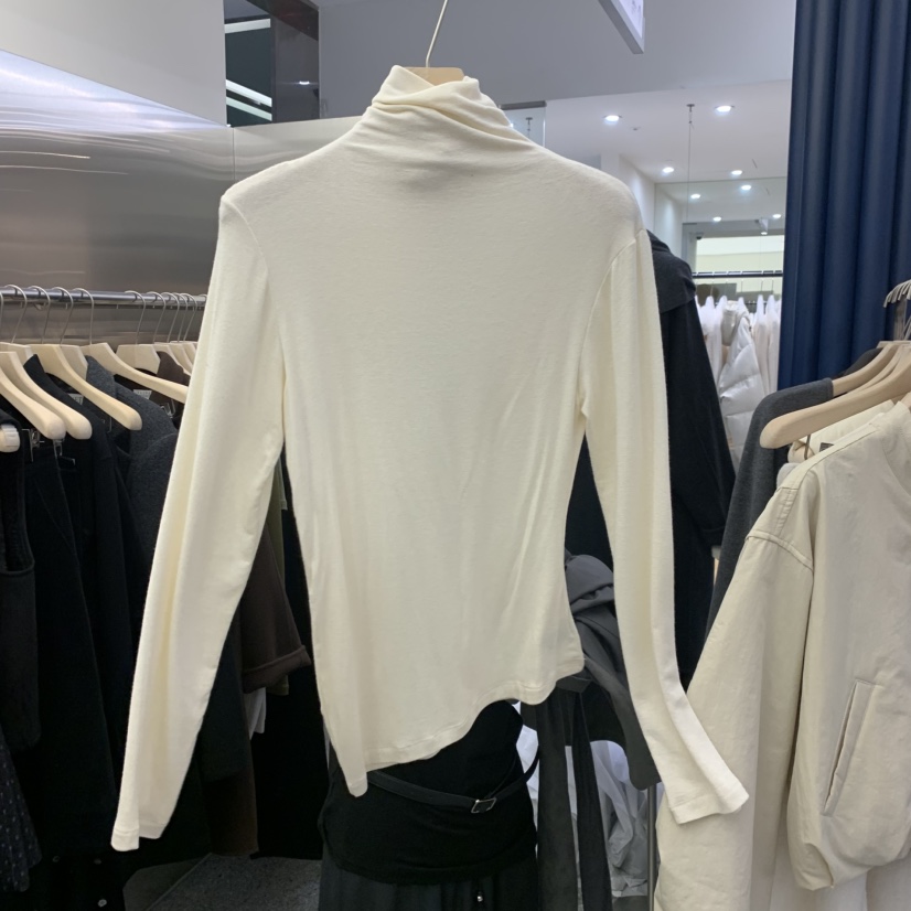 VELVET UNDERGROUND東大門㊣代購女士新品熱賣長袖T恤不含配飾VELVET UNDERGROUND長袖T恤圖色3