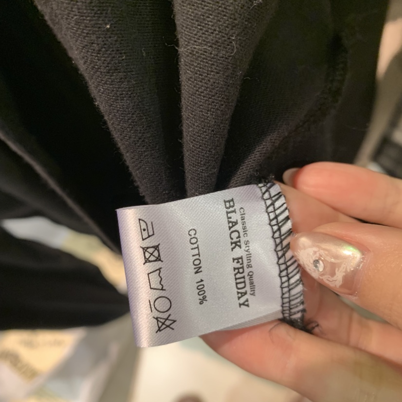 BLACKFRIDAY韓國直郵㊣女裝新款人氣時尚25秋冬推薦長袖T恤BLACK FRIDAY長袖T恤