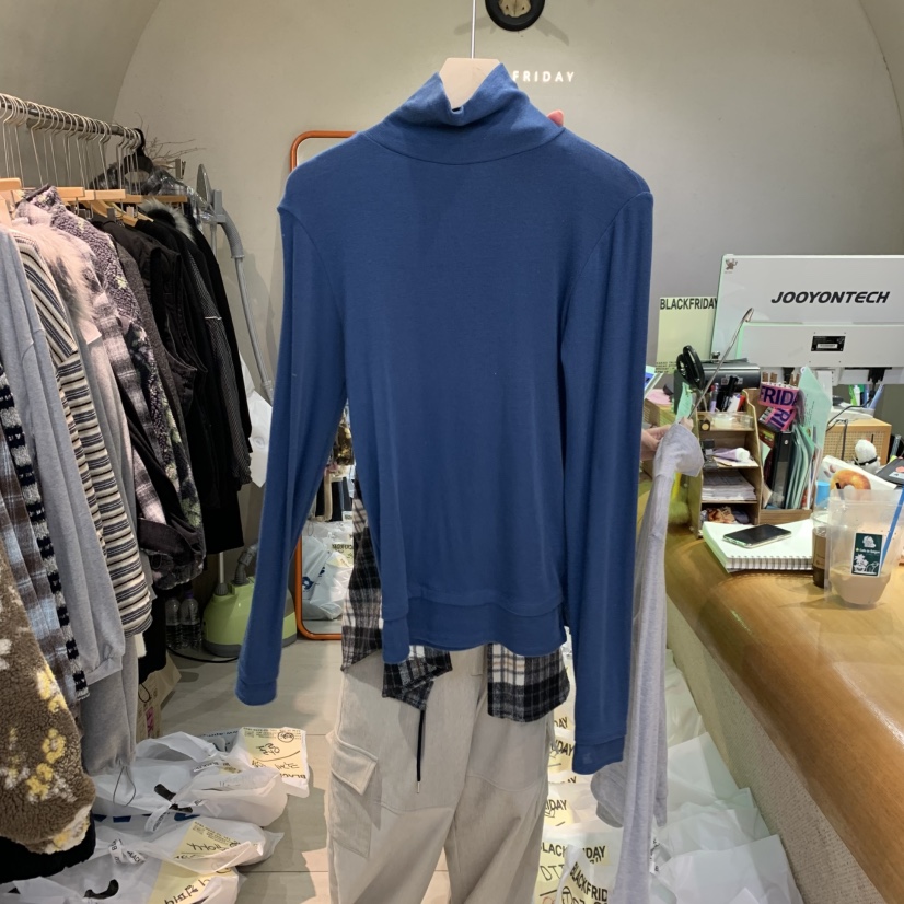 BLACKFRIDAY韓國直郵㊣女士新品25秋冬休閑時尚職業長袖T恤BLACK FRIDAY長袖T恤圖色2