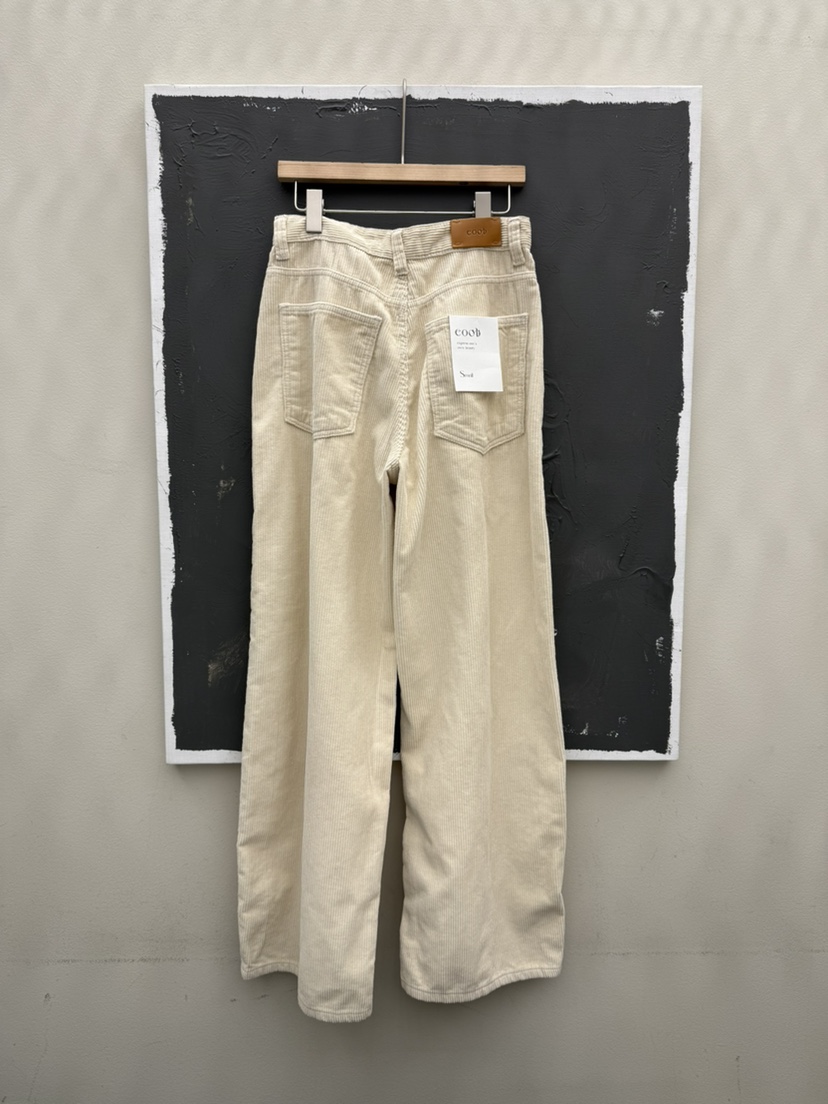 EOOB/LAMEREI東大門㊣實拍女士新品推薦時尚25秋冬休閑褲燈芯絨EOOB/LAMEREI休閑褲