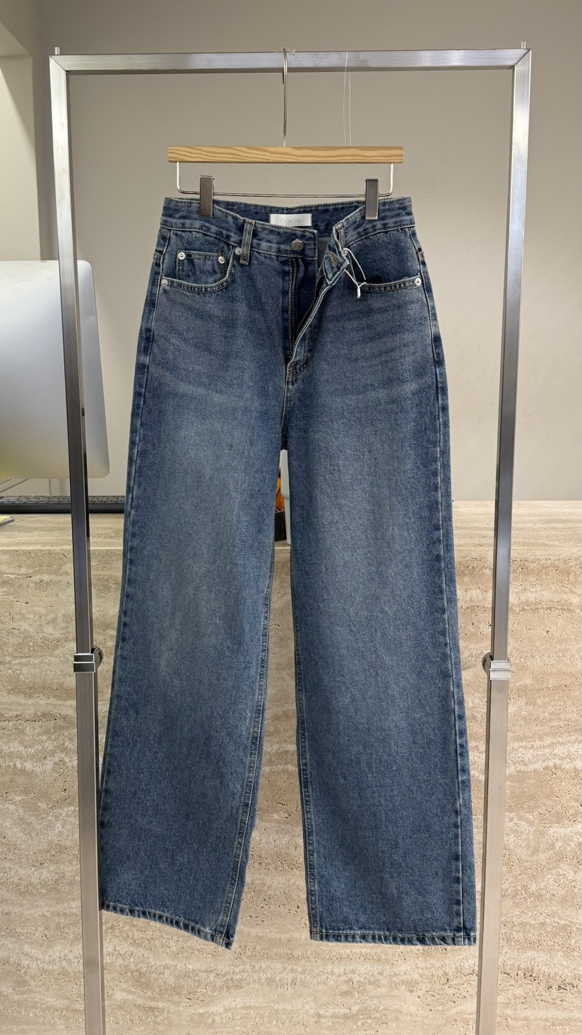 EOOB/LAMEREI東大門㊣實拍女裝新款休閑25秋冬人氣時尚牛仔褲EOOB/LAMEREI牛仔褲