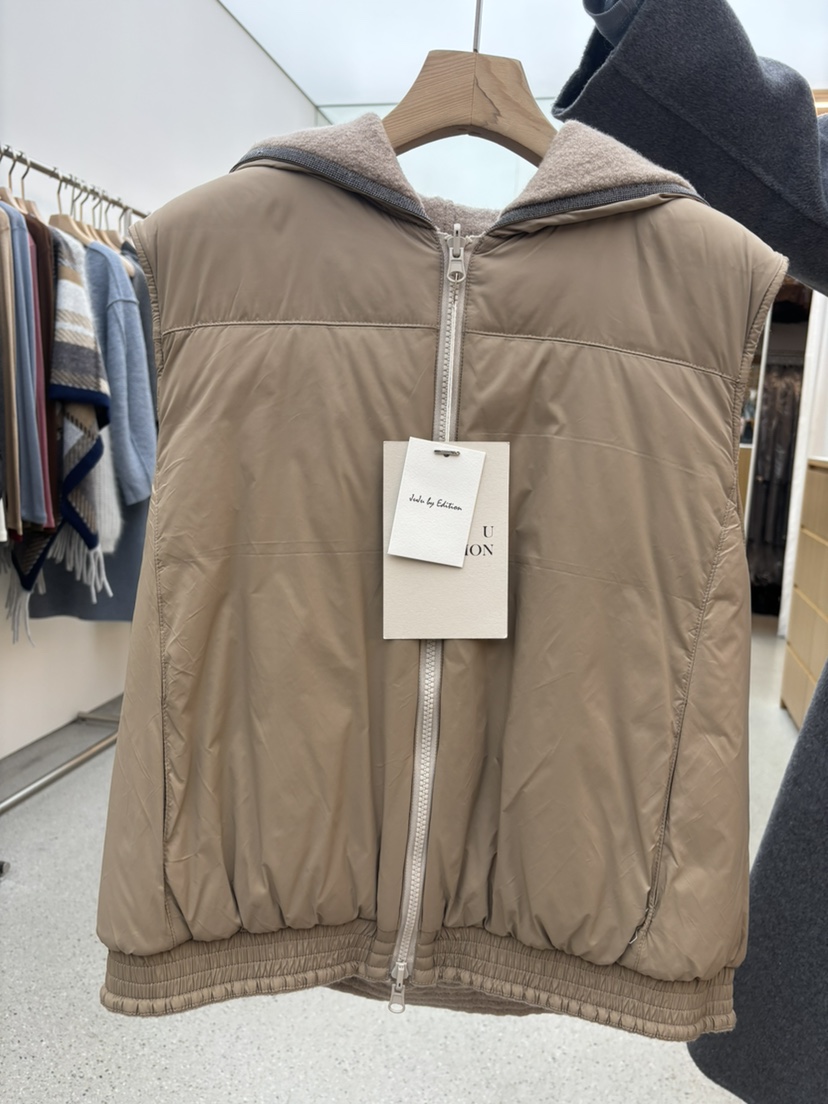 JUJU韓國直郵㊣女裝新款時尚人氣熱賣推薦馬甲填充雙面鵝絨JUJU馬甲圖色2