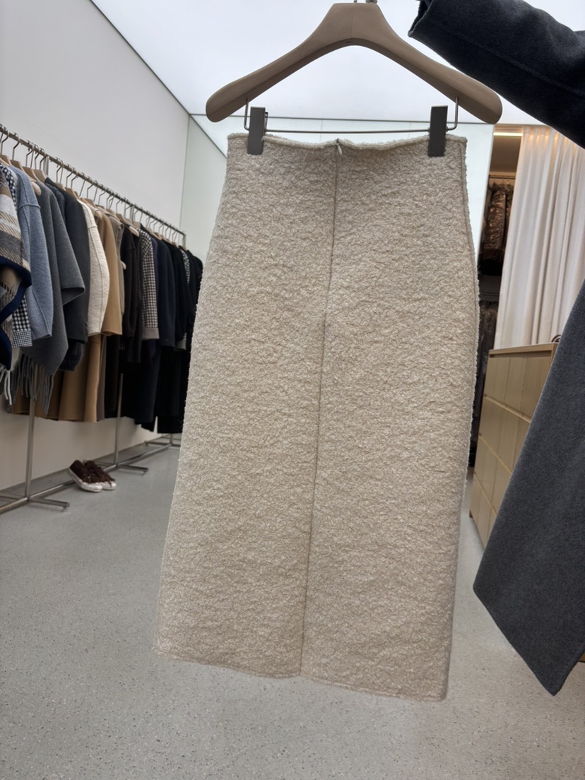 JUJU東大門㊣實拍女裝新款休閑25秋冬職業人氣熱賣時尚長裙JUJU長裙