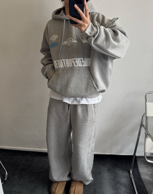 KSUBI韓國直郵㊣女裝新品時尚25秋冬推薦熱賣休閑人氣職業衛衣KSUBI衛衣圖色1