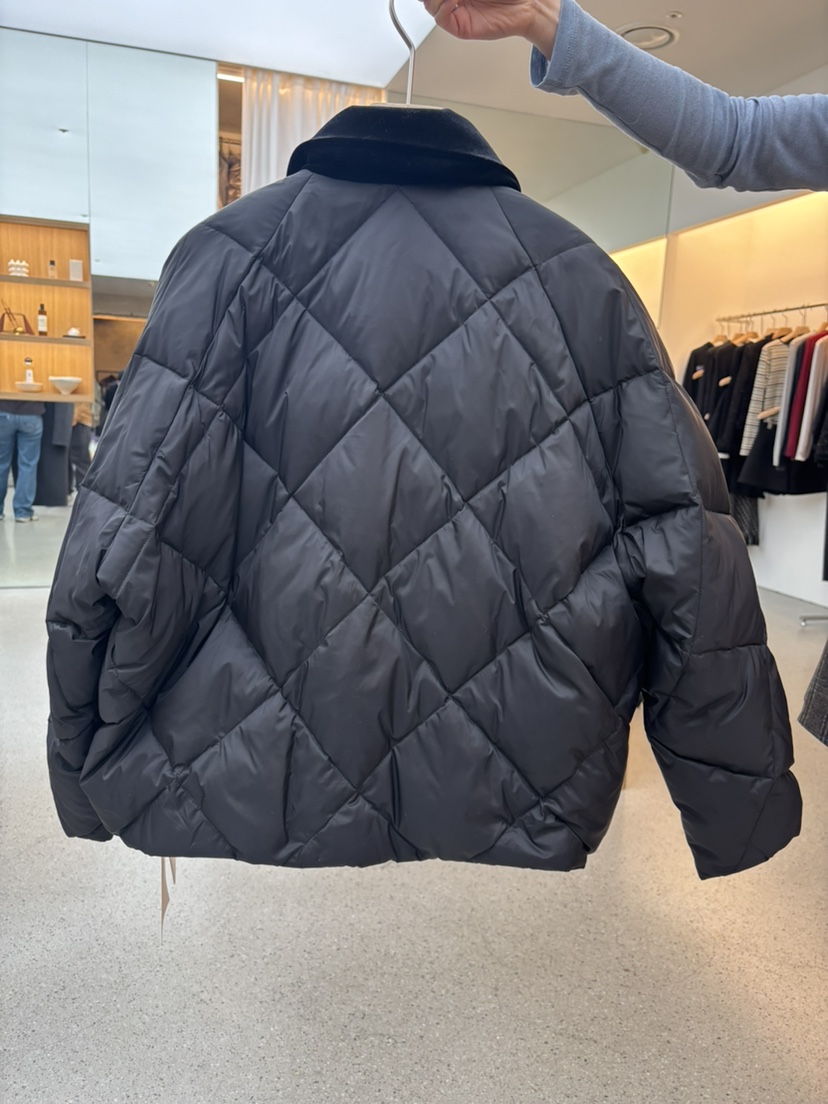 JUJU東大門㊣直郵女裝新品職業時尚熱賣休閑短款羽絨服天鵝絨JUJU短款羽絨服