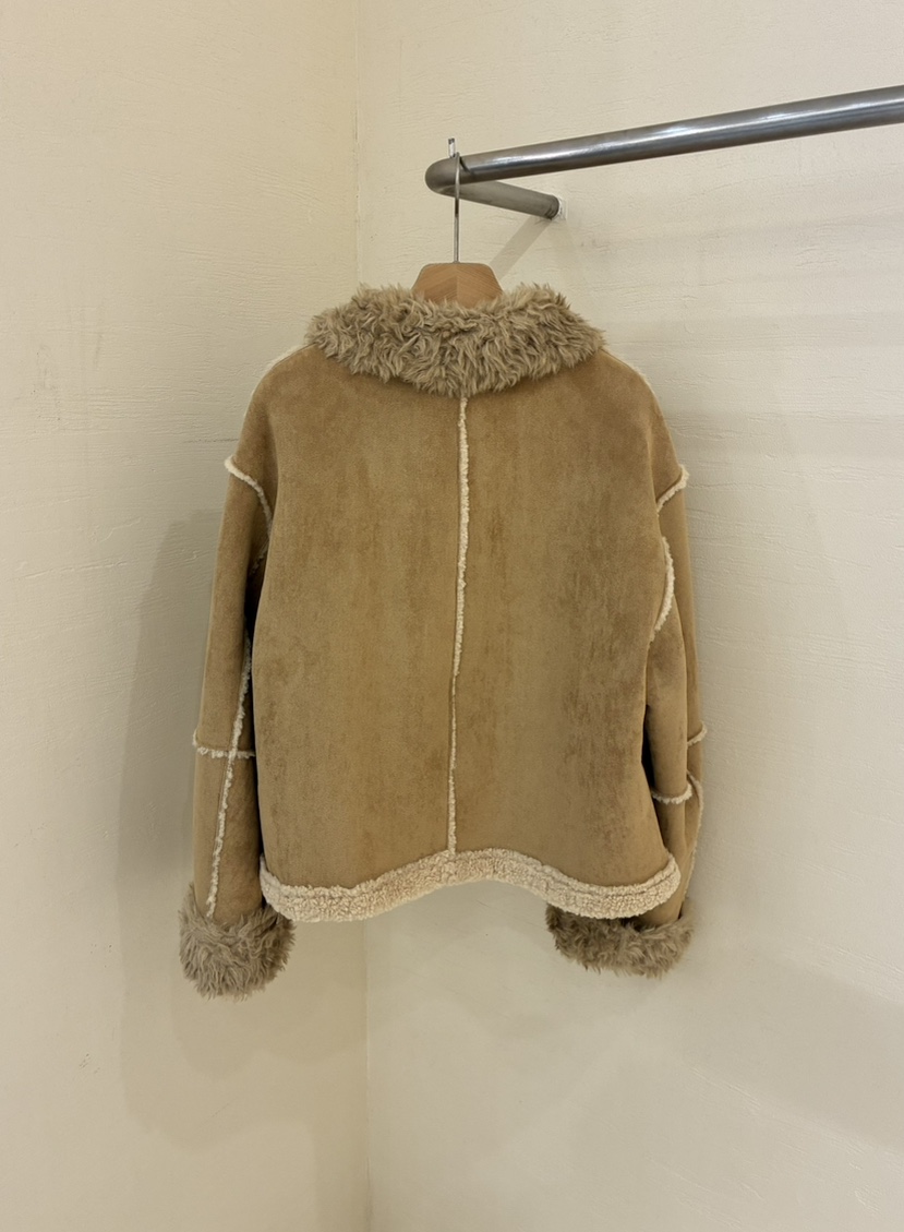 MUSE-P韓國直郵㊣女裝新款職業推薦時尚熱賣休閑人氣短款大衣MUSE-P短款大衣