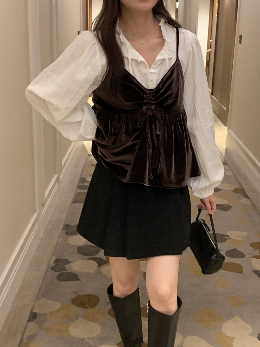 FRILL-T韓國代購㊣女裝新品時尚職業吊帶背心不含內搭天鵝絨FRILL-T吊帶/背心