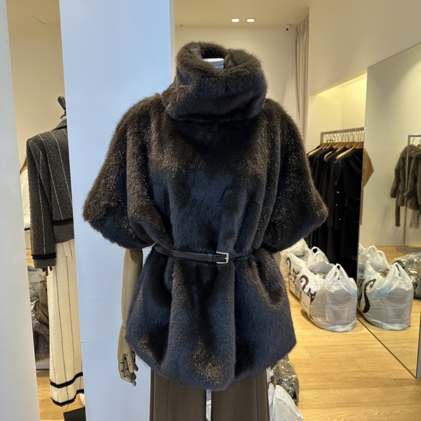 VAN NZILL韓國直郵㊣女裝新款推薦時尚熱賣短款大衣不含腰帶VAN NZILL短款大衣圖色2