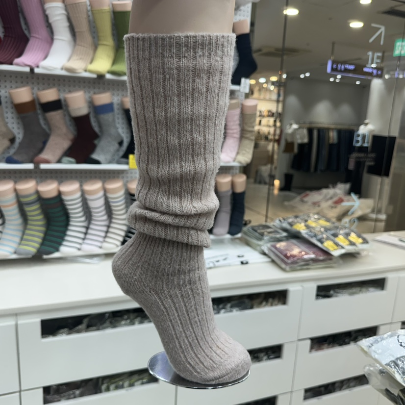 AILEEN韓國直郵㊣女裝新品時尚推薦25秋冬職業人氣休閑襪子LEJUNEV襪子圖色5