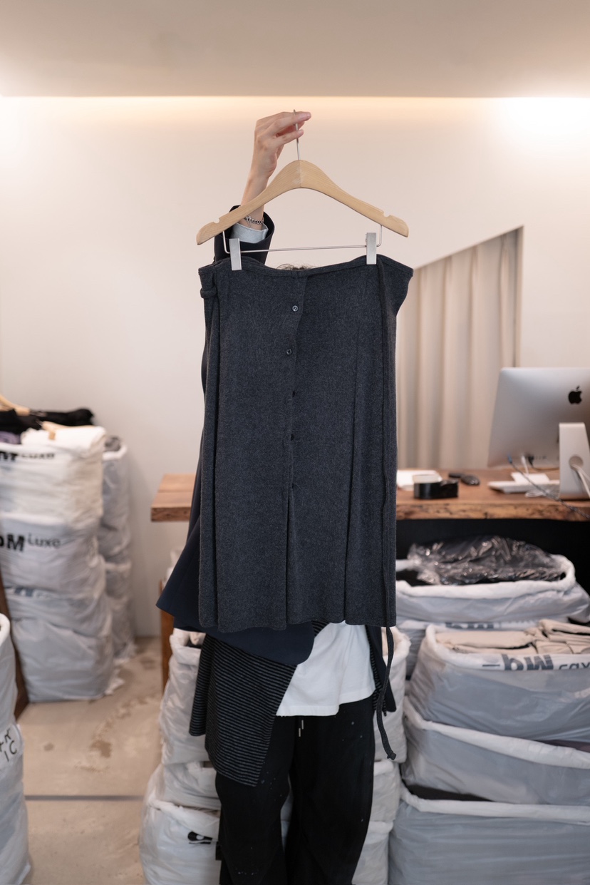 FRIC東大門㊣代購女士新款職業人氣推薦25秋冬半身裙中短裙紐扣FRIC半身裙/中短裙圖色4