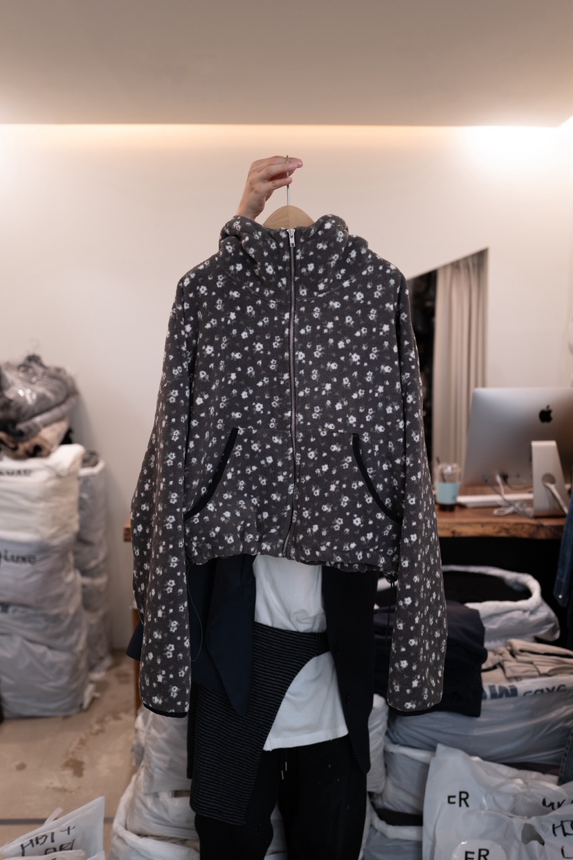 FRIC東大門㊣代購女士新款休閑時尚推薦職業熱賣人氣25秋冬衛衣FRIC衛衣圖色1