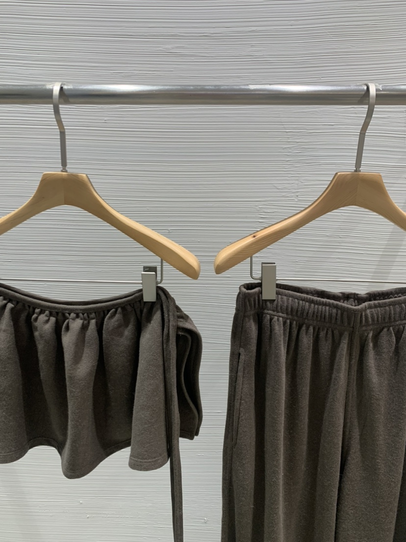 LUCY SALON韓國代購㊣女士新品職業人氣熱賣休閑套裝兩件套LUCY SALON套裝