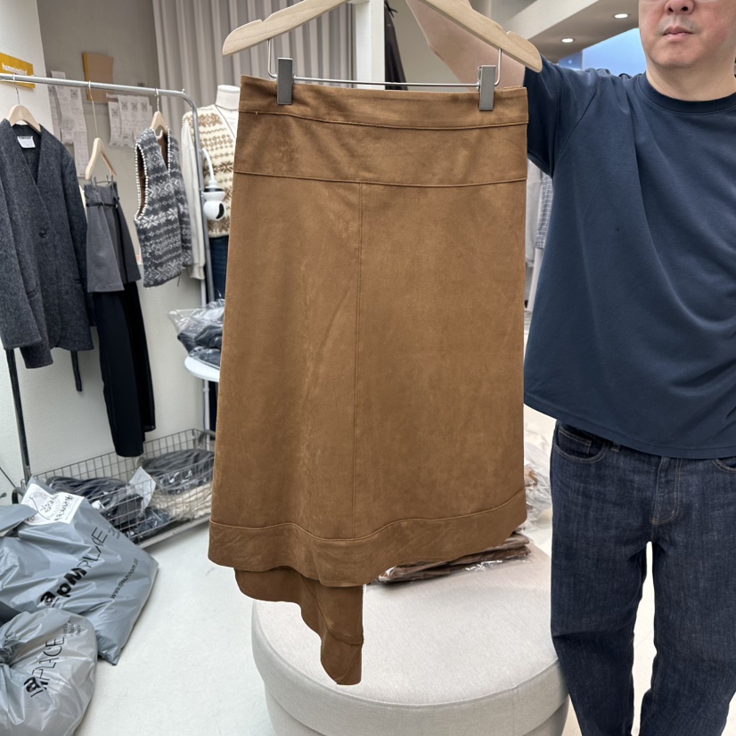 HUMMING BIRD東大門㊣實拍女士新品職業休閑半身裙中短裙麂皮HUMMING BIRD半身裙/中短裙