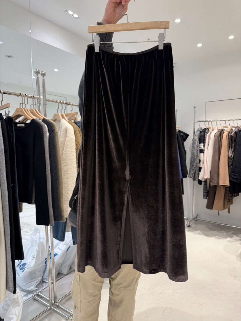 THE BRUNCH韓國直郵㊣女裝新款25秋冬職業人氣熱賣長裙天鵝絨THE BRUNCH長裙